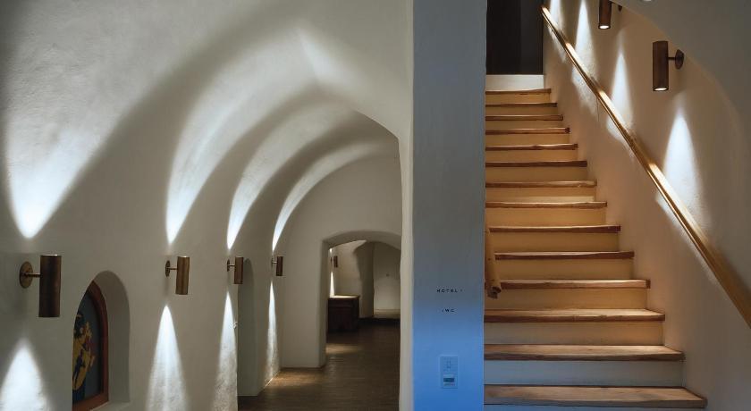 Hotel Gasthof Gruener Baum Глоренца Екстериор снимка